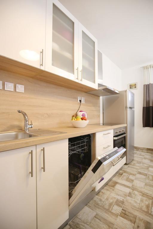 Studio Apartment Laura Ζαντάρ Εξωτερικό φωτογραφία